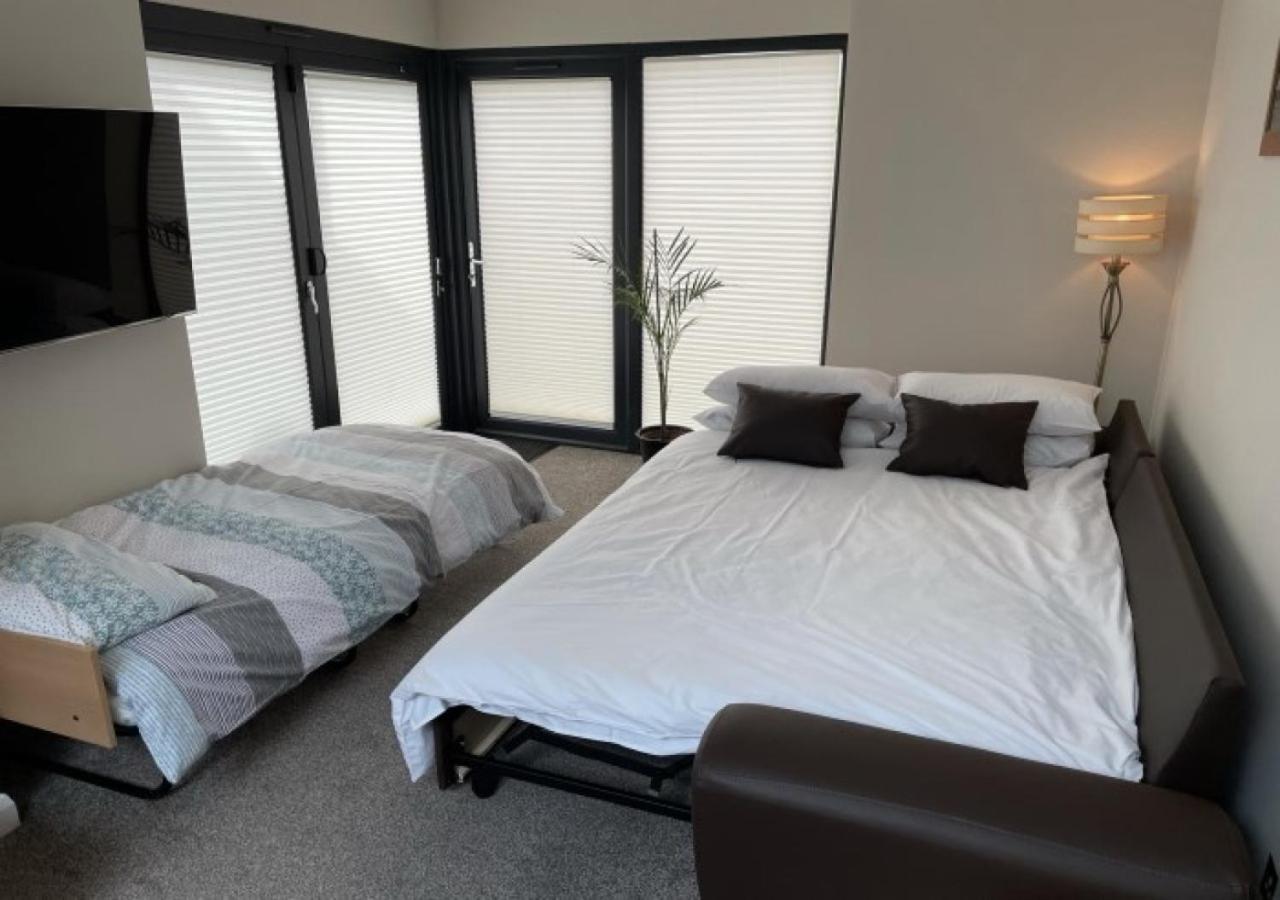 The Annexe - Pagham Lägenhet Exteriör bild